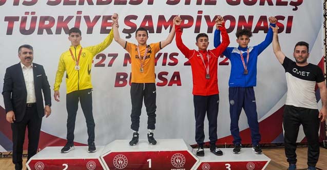 Enes Kavlu Türkiye şampiyonu